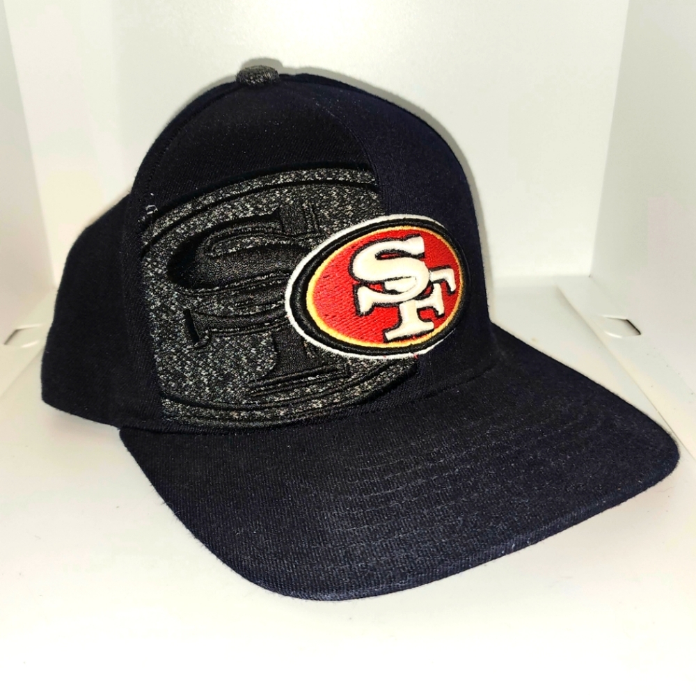 2011 San Francisco 49ers Reebok on Field Black Cap Hat size L/XL